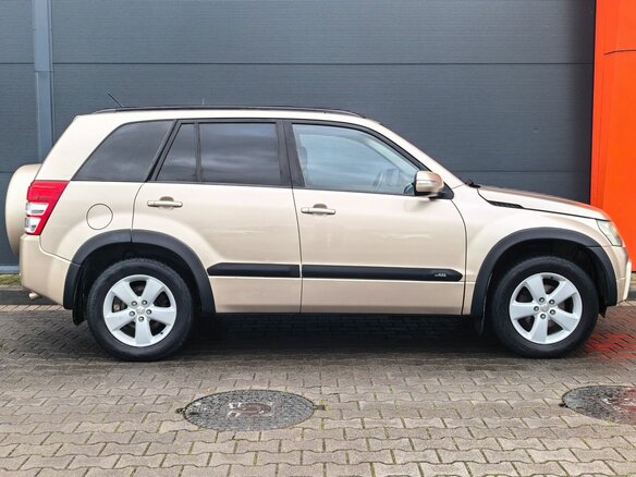 2011 Suzuki Grand Vitara II Рестайлинг, бежевый, 1099000 рублей - вид 2