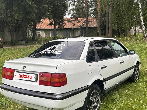 1995 Volkswagen Passat B4, белый, 169000 рублей - вид 2