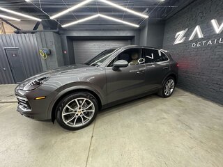 2020 Porsche Cayenne III, серый, 7100000 рублей, вид 3
