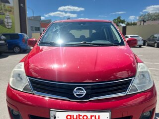2011 Nissan Tiida I, красный, 680000 рублей, вид 1