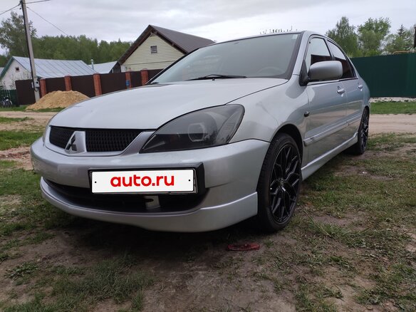 2007 Mitsubishi Lancer IX Рестайлинг, серебристый, 850000 рублей - вид 2