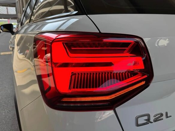 2022 Audi Q2 L 35 TFSI I Рестайлинг, белый, 2000000 рублей - вид 18