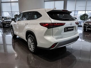 2026 Toyota Highlander IV (XU70), белый, 6399000 рублей, вид 3