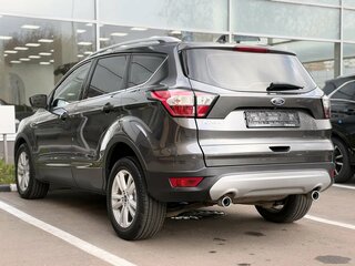 2018 Ford Kuga II Рестайлинг, серый, 1450000 рублей, вид 4