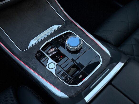 2023 BMW X5 40i IV (G05/G18) Рестайлинг, чёрный, 6490000 рублей - вид 19