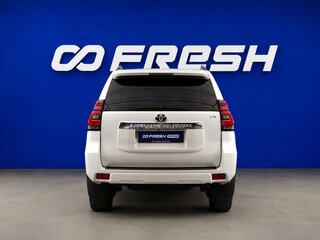 2021 Toyota Land Cruiser Prado 150 Series Рестайлинг 3, белый, 5499077 рублей, вид 4