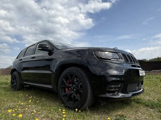 2019 Jeep Grand Cherokee SRT IV (WK2) Рестайлинг, чёрный, 5900000 рублей, вид 3