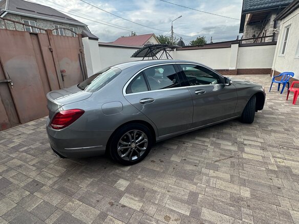 2015 Mercedes-Benz C-Класс 180 IV (W205), серый, 2090000 рублей - вид 3