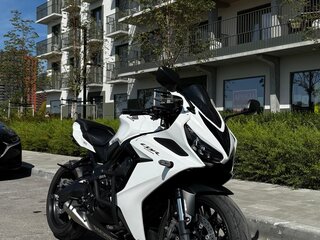 2023 Honda CBR 650R, белый, 1050000 рублей, вид 4