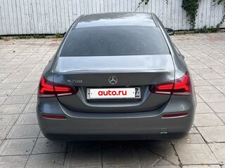 2019 Mercedes-Benz A-Класс 200 IV (W177), серый, 2200000 рублей, вид 2