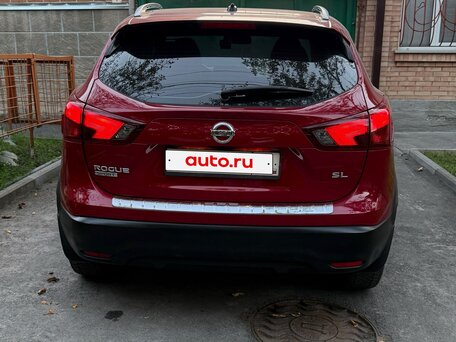 2017 Nissan Rogue Sport I, красный, 1850000 рублей, вид 5