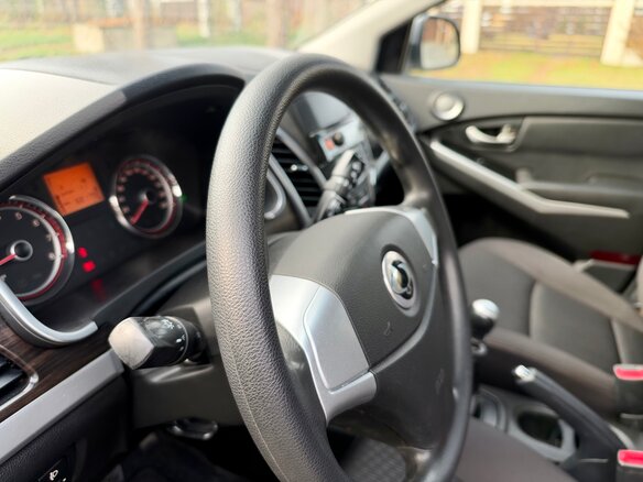 2014 SsangYong Actyon II Рестайлинг, серый, 985000 рублей - вид 8