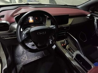 2021 Geely Binyue I Рестайлинг, белый, 1120000 рублей, вид 4