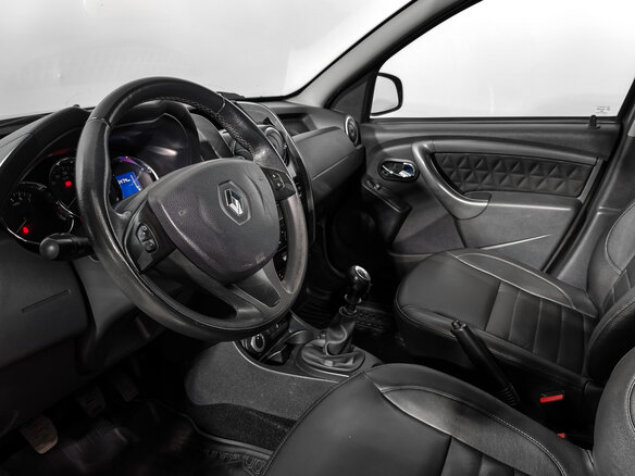 2016 Renault Duster I Рестайлинг, коричневый, 965000 рублей - вид 8