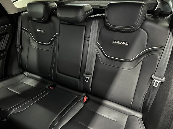 2023 Haval Jolion I, серый, 1860000 рублей - вид 8