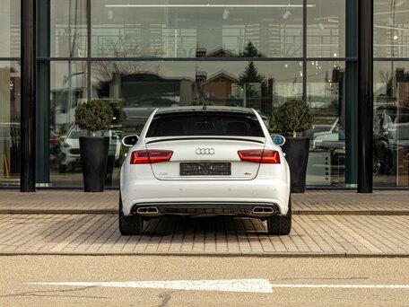 2018 Audi A6 IV (C7) Рестайлинг, белый, 1795000 рублей, вид 5