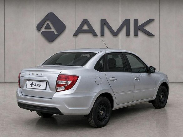 2026 Lada (ВАЗ) Granta I Рестайлинг, серебристый - вид 4