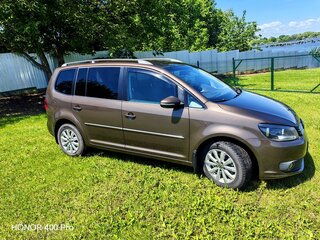 2011 Volkswagen Touran I Рестайлинг 2, коричневый, 900000 рублей, вид 4