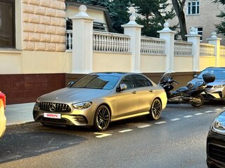 2021 Mercedes-Benz E-Класс AMG 53 AMG V (W213) Рестайлинг, серый, 6650000 рублей, вид 5