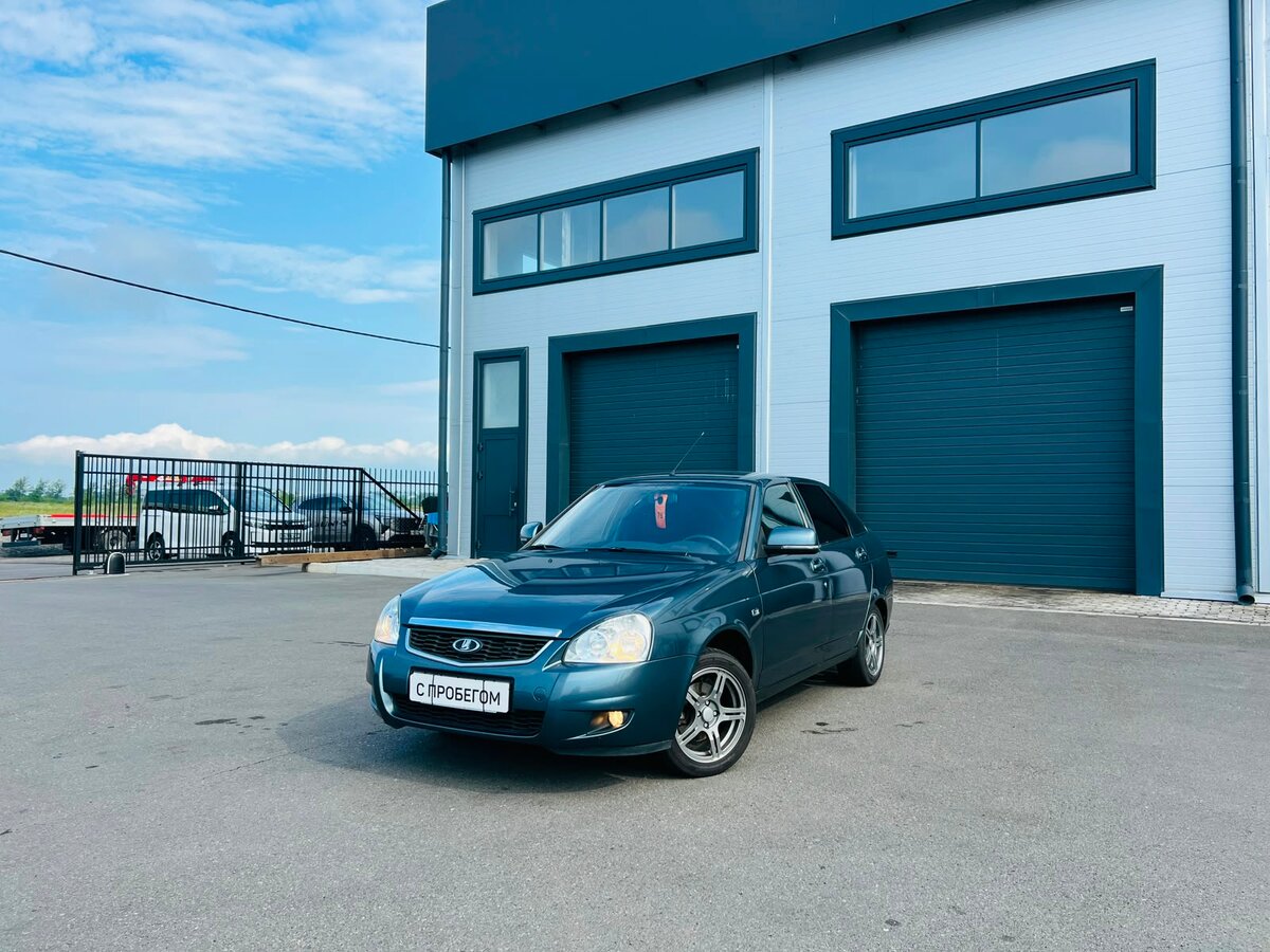 Открыть фотографии: Lada (ВАЗ) Priora I Рестайлинг