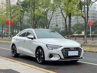2022 Audi A3 35 TFSI Long IV (8Y), белый, 2200000 рублей, вид 1