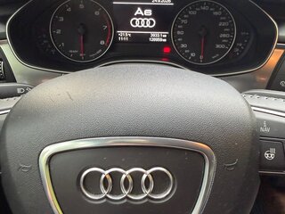 2015 Audi A6 IV (C7) Рестайлинг, чёрный, 1950000 рублей, вид 4