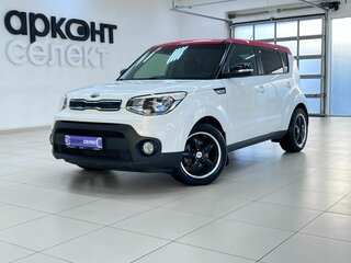 2017 Kia Soul II Рестайлинг, белый, 1565000 рублей, вид 1
