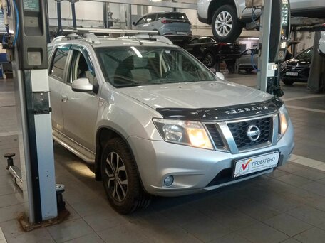 2017 Nissan Terrano III (D10), серебристый, 1099000 рублей, вид 2