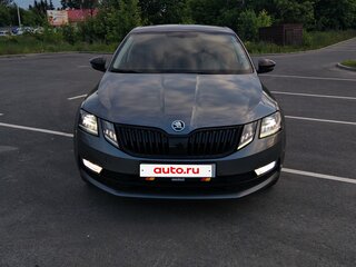2018 Skoda Octavia III (A7) Рестайлинг, серый, 1700000 рублей, вид 1
