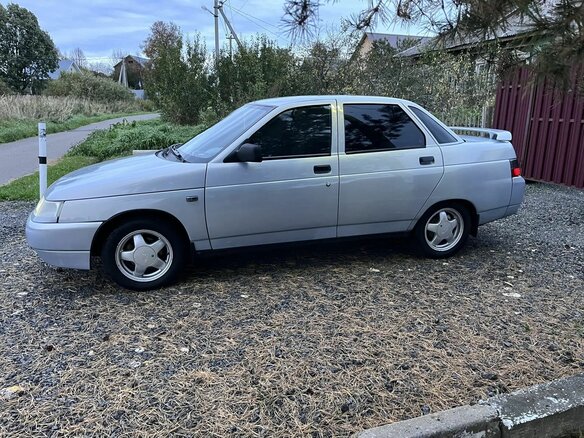 2004 Lada (ВАЗ) 2110, серебристый, 330000 рублей - вид 13