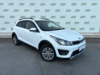 2020 Kia Rio X-Line IV, белый, 1650000 рублей, вид 3