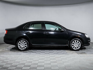 2010 Volkswagen Jetta V, чёрный, 599000 рублей, вид 4