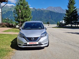 2017 Nissan Note e-Power II Рестайлинг, серый, 1160000 рублей, вид 3