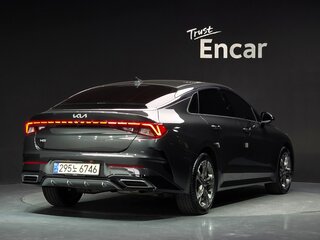 2022 Kia K5 III, серый, 2280000 рублей, вид 4