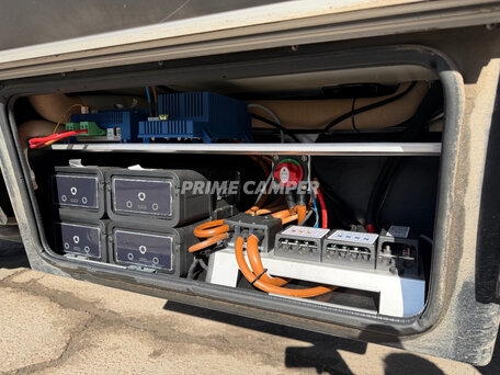 2025 Hymer ML-T, серебристый, 27900000 рублей, вид 4