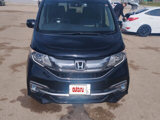 2016 Honda Stepwgn V, чёрный, 2200000 рублей, вид 1