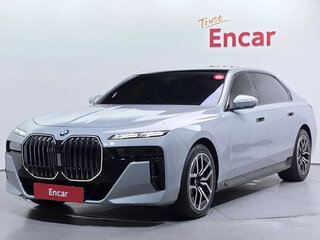 2026 BMW 7 серии 740 xDrive VII (G70) Рестайлинг, голубой, 16770000 рублей, вид 1
