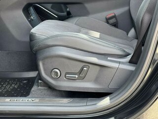 2026 Geely Monjaro I, чёрный, 4599990 рублей, вид 5