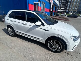 2020 Volkswagen Tiguan II, белый, 2290000 рублей, вид 3