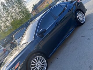 2018 Toyota Camry US Market VIII (XV70), зелёный, 2300000 рублей, вид 2