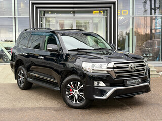 2016 Toyota Land Cruiser 200 Series Рестайлинг 2, чёрный, 4900000 рублей, вид 3