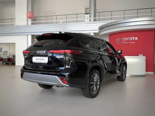 2026 Toyota Highlander IV (XU70), чёрный, 5690000 рублей, вид 4