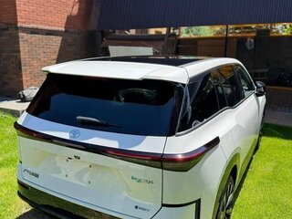 2026 Toyota bZ3X 58.3 kWh, белый, 2850000 рублей, вид 4