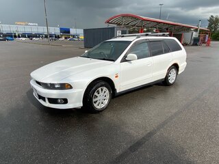 2000 Mitsubishi Legnum, белый, 230000 рублей, вид 1