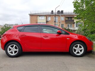 2011 Opel Astra J, красный, 460000 рублей, вид 1