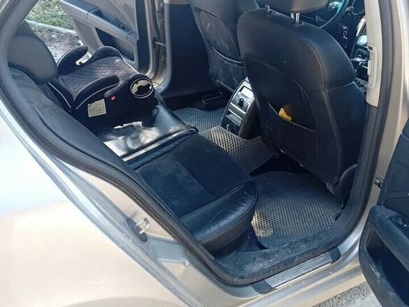 2011 Skoda Superb II, серый, 850000 рублей - вид 5