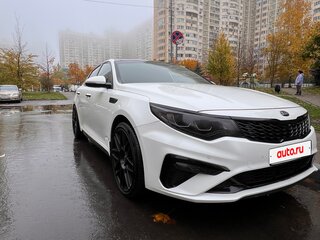 2018 Kia Optima IV Рестайлинг, белый, 2450000 рублей, вид 3