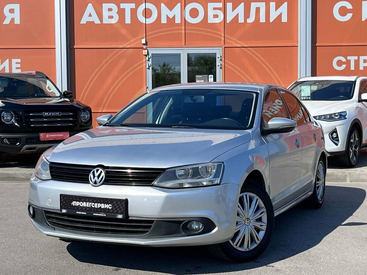 Открыть фотографии: Volkswagen Jetta VI