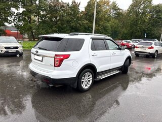 2015 Ford Explorer V, белый, 2250000 рублей, вид 3