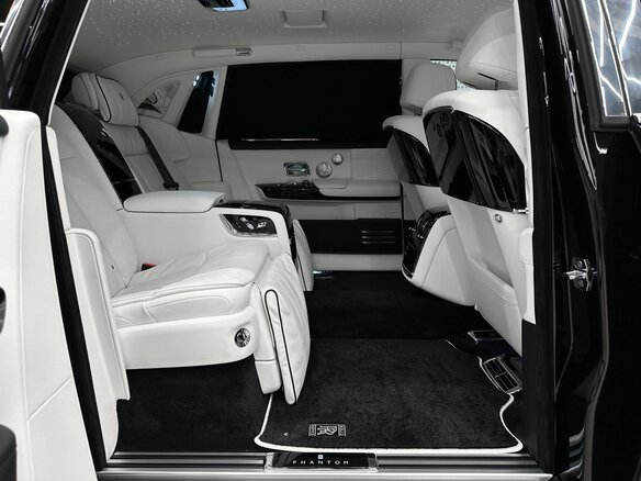 2026 Rolls-Royce Phantom Extended VIII (Series I), чёрный, 87500000 рублей - вид 27